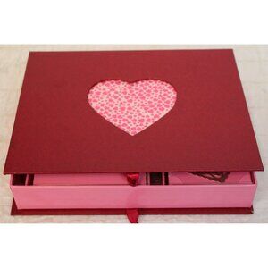 Gap Valentine's 12 Card Making Kit Envelopes Stickers Glitter Pens Glue Storage